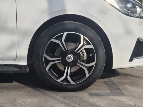 MG Mg3 — foto 40 de 60