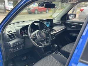 Miniatura 27