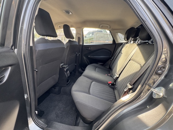 Suzuki Baleno — foto 16 de 24