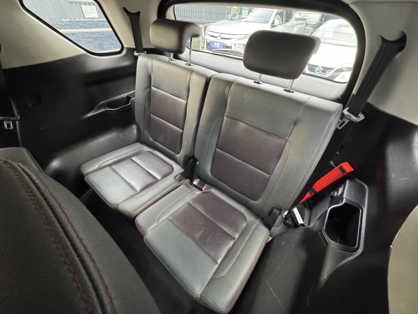 Changan Cx70 — foto 16 de 24