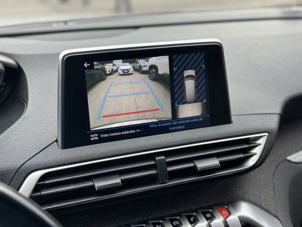 Peugeot 5008 — foto 21 de 25