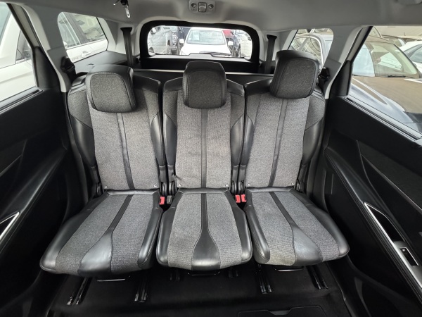 Peugeot 5008 — foto 15 de 25