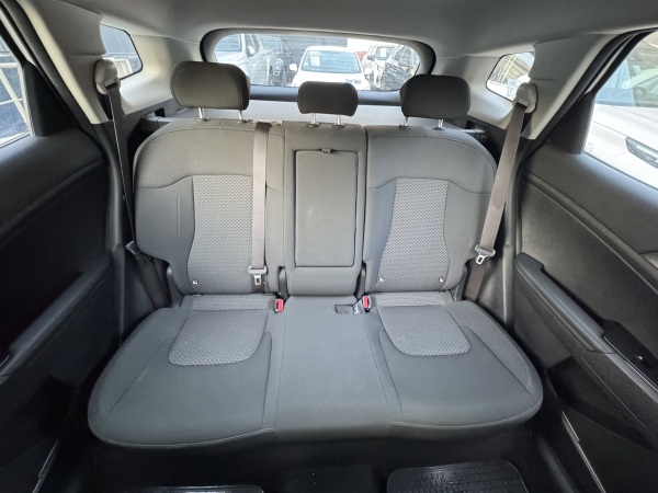 KIA Sportage — foto 15 de 24