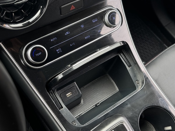 Dongfeng T5 — foto 18 de 25