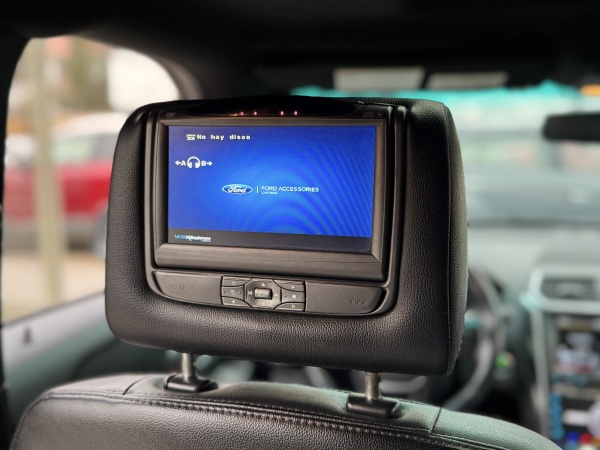 Ford Explorer — foto 23 de 28