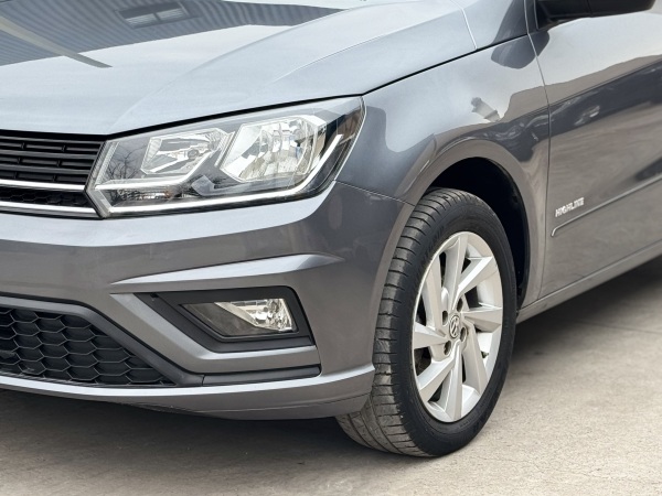 Volkswagen Gol — foto 18 de 23