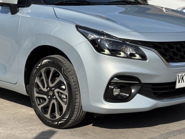 Suzuki Baleno — foto 19 de 24