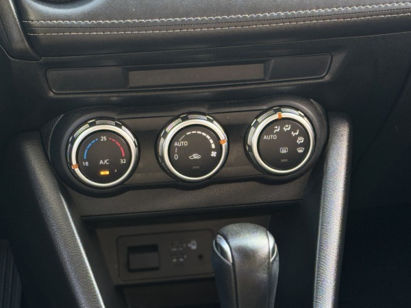 Mazda CX-3 — foto 1 de 26