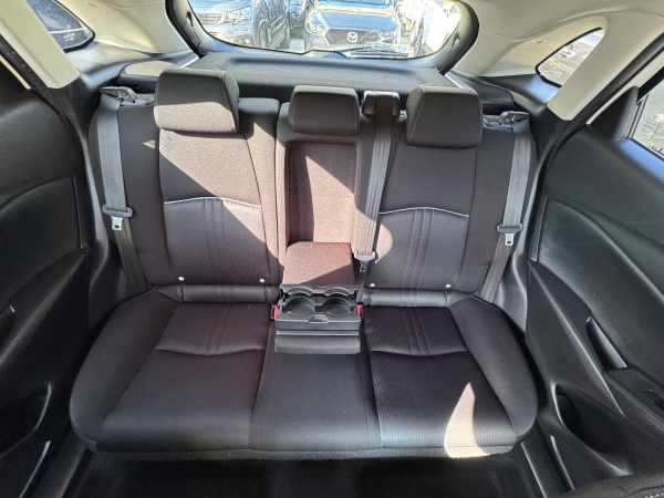Mazda CX-3 — foto 14 de 26