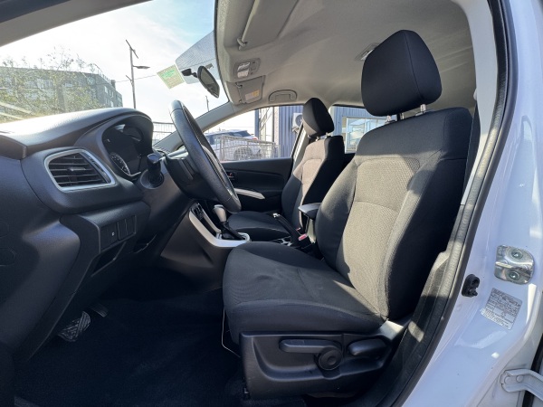 Suzuki S Cross — foto 9 de 23