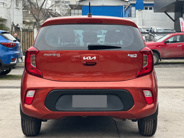 KIA Morning — foto 5 de 22