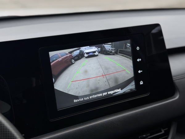 Mitsubishi Outlander Sport — foto 20 de 23