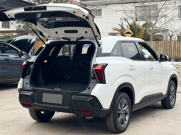 Mitsubishi Outlander Sport — foto 7 de 23