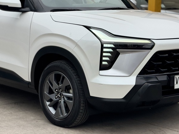 Mitsubishi Outlander Sport — foto 11 de 23