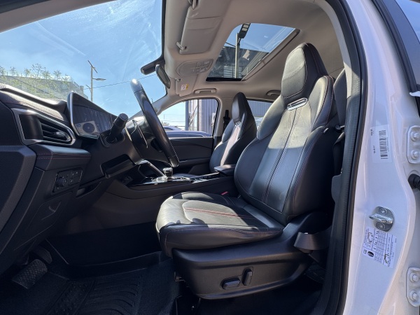 Maxus T90 — foto 11 de 21
