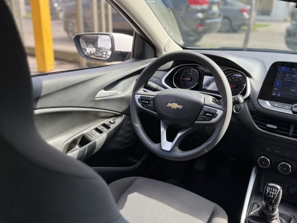 Chevrolet Onix — foto 2 de 23