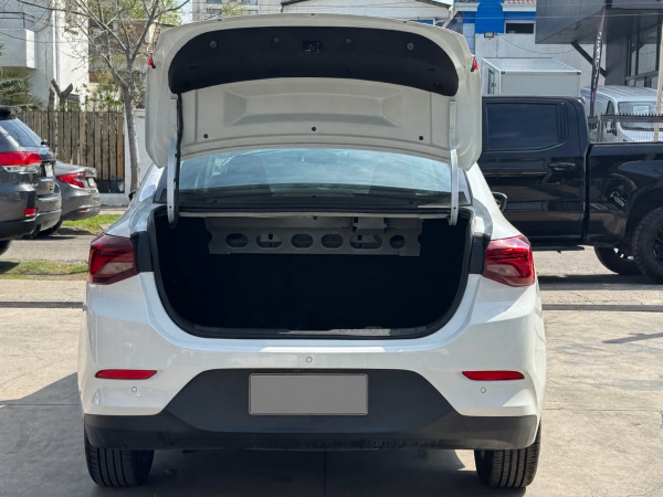 Chevrolet Onix — foto 3 de 23