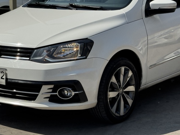 Volkswagen Gol Comfortline — foto 18 de 21