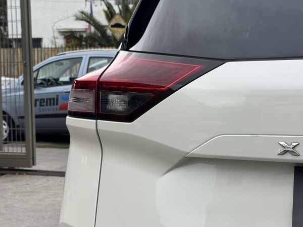 Nissan X-Trail — foto 9 de 25