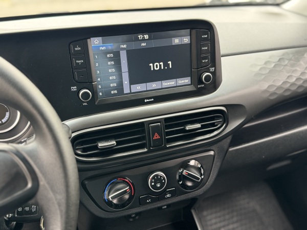Hyundai Grand I10 — foto 22 de 22