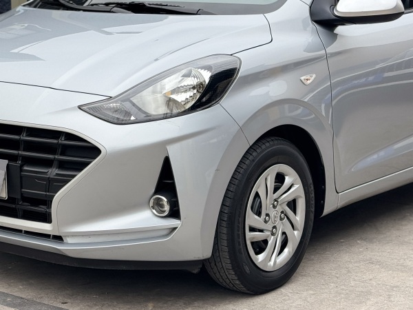Hyundai Grand I10 — foto 12 de 22