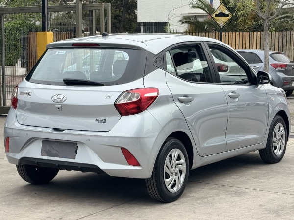 Hyundai Grand I10 — foto 4 de 22