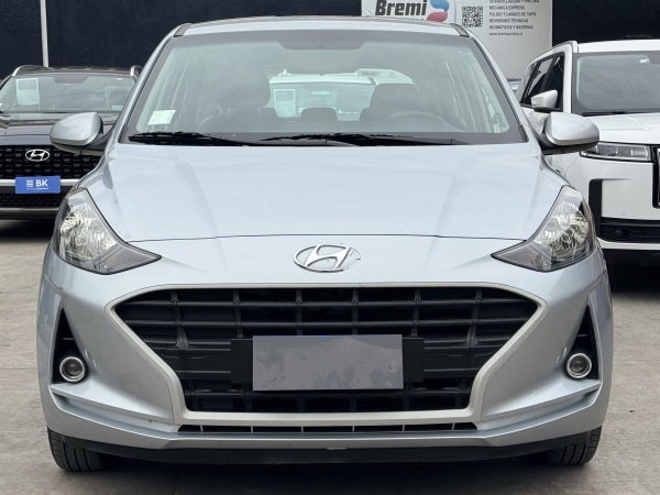 Hyundai Grand I10 — foto 2 de 22