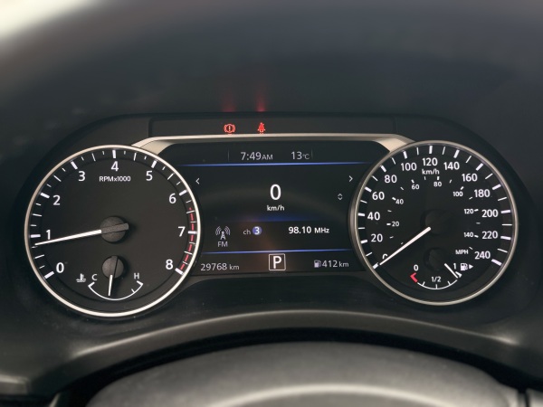 Nissan Sentra — foto 19 de 23